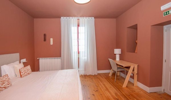 Suite, composto por quarto familiar e sala adjacente com sofá cama para criança dos 4 aos 12 anos
