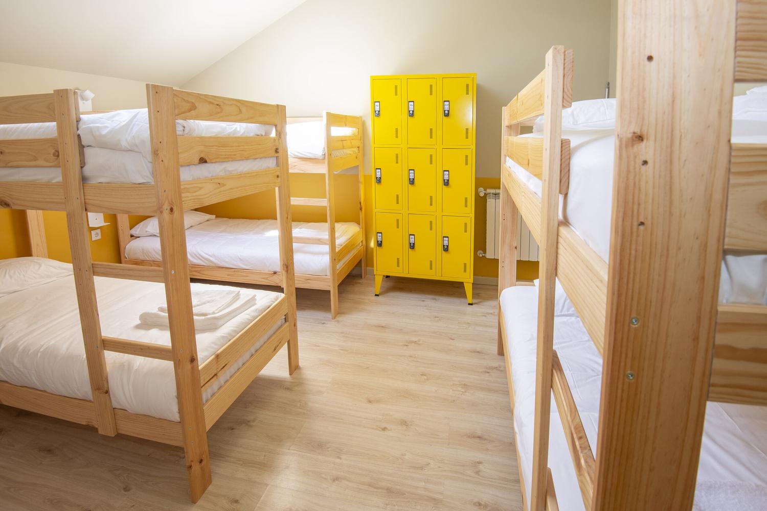 dormitorio_8_camas_2